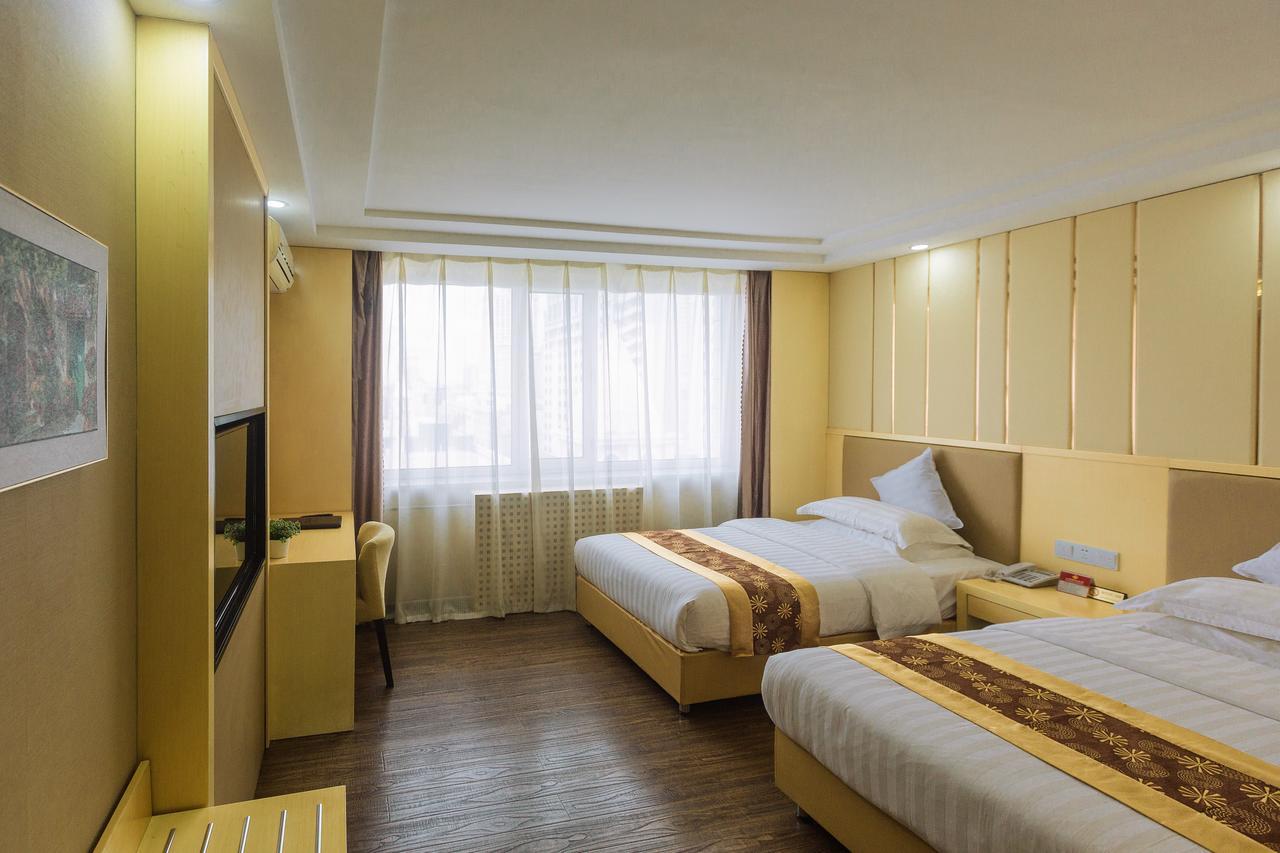 Beiguo Zhichun Business Hotel 満州里市 エクステリア 写真